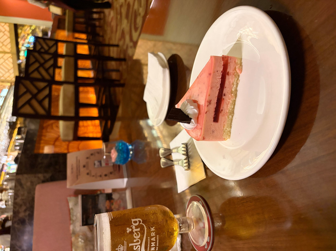 仰光塞多纳酒店主图