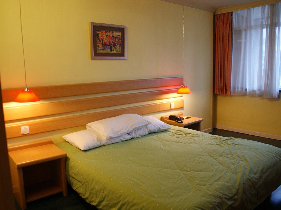 重庆如家上清寺牛角沱主图