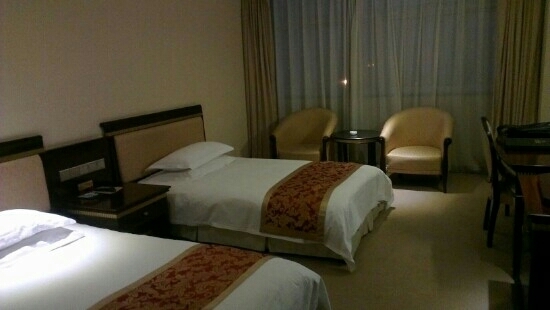 金桥商务酒店（郑州大学新校区店）-客卧