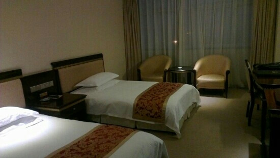 金桥商务酒店（郑州大学新校区店）主图