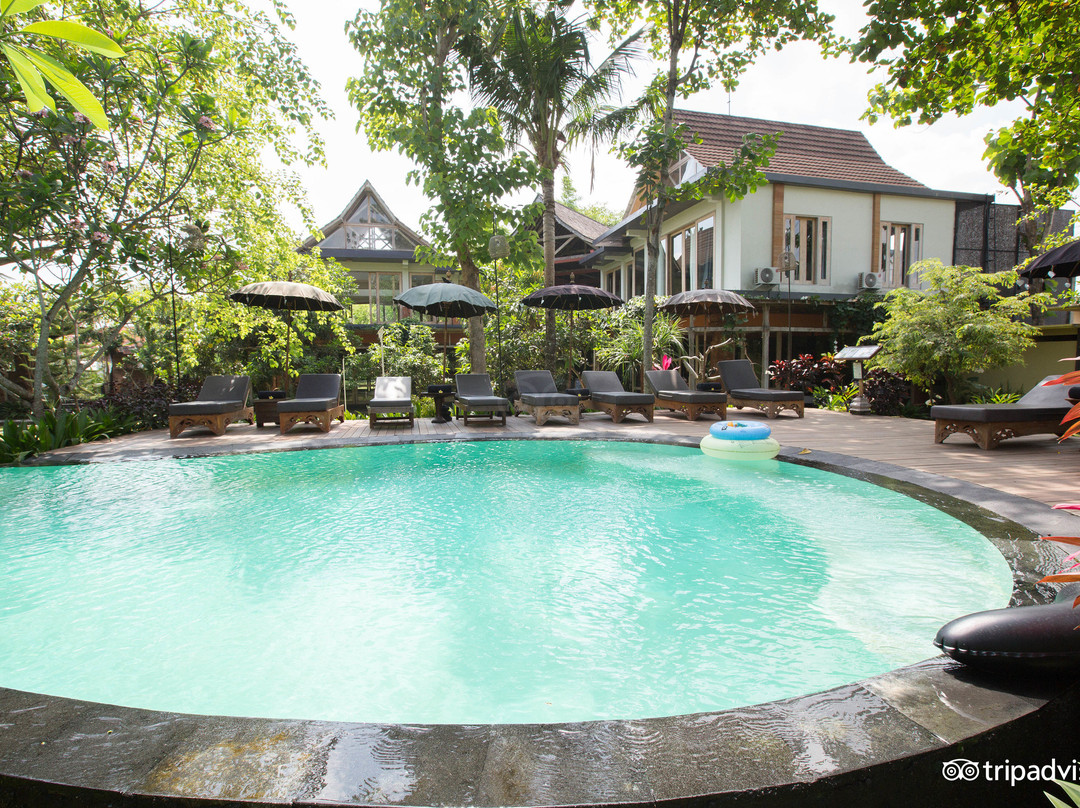 巴厘岛卡简央洛尼酒店