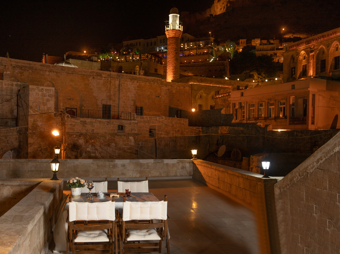 Derik酒店住宿-Babussor Konagi