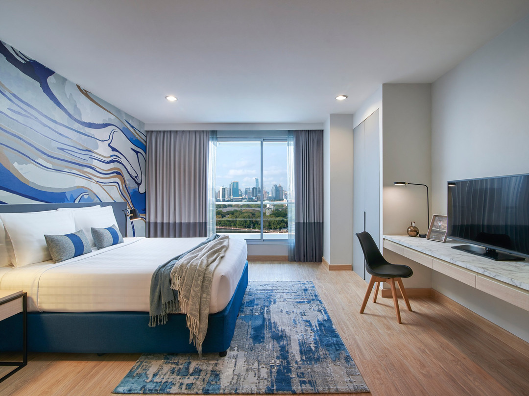 莎玛阿索克湖景服务式公寓主图