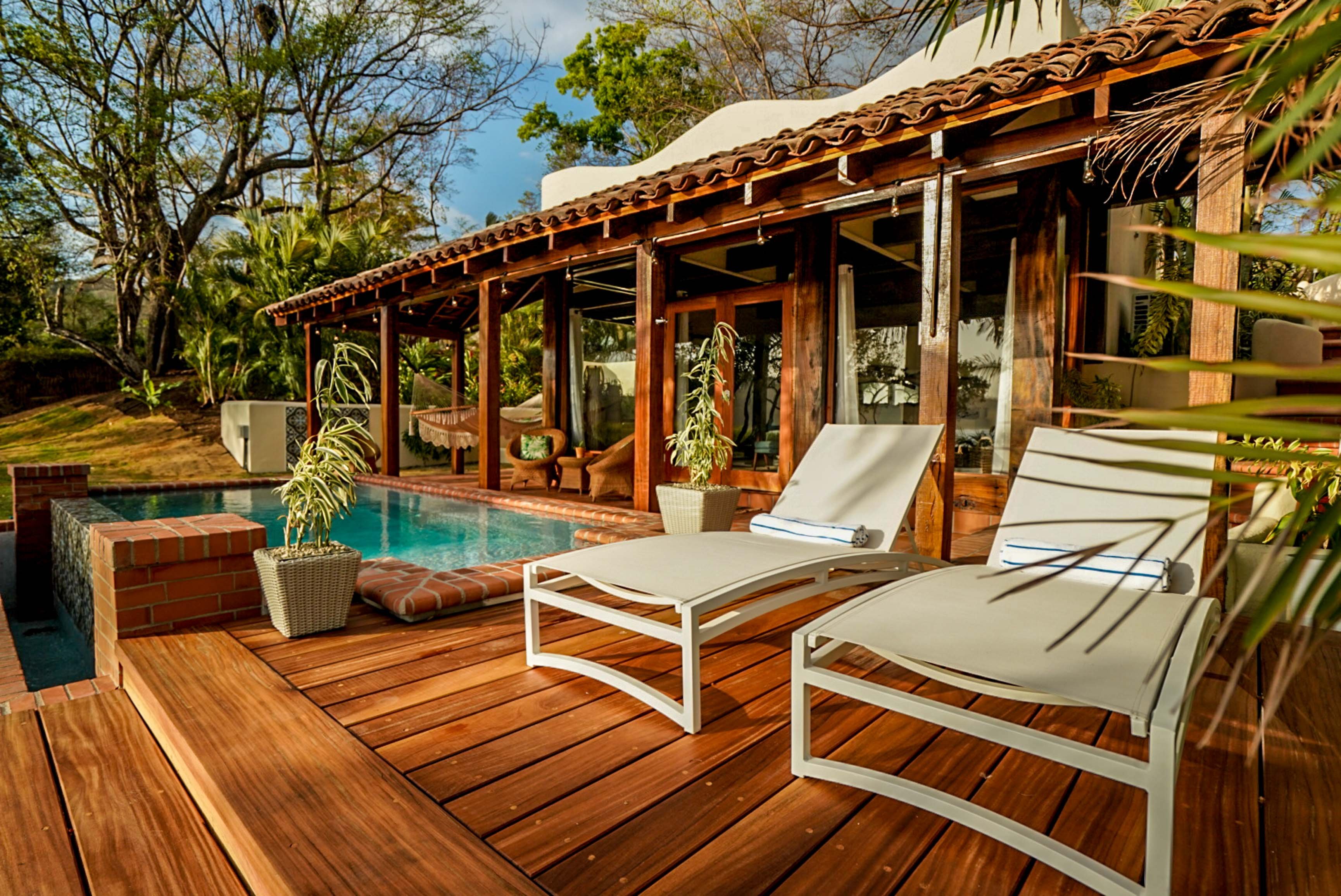 Sansara Surf & Yoga Resort-官方
