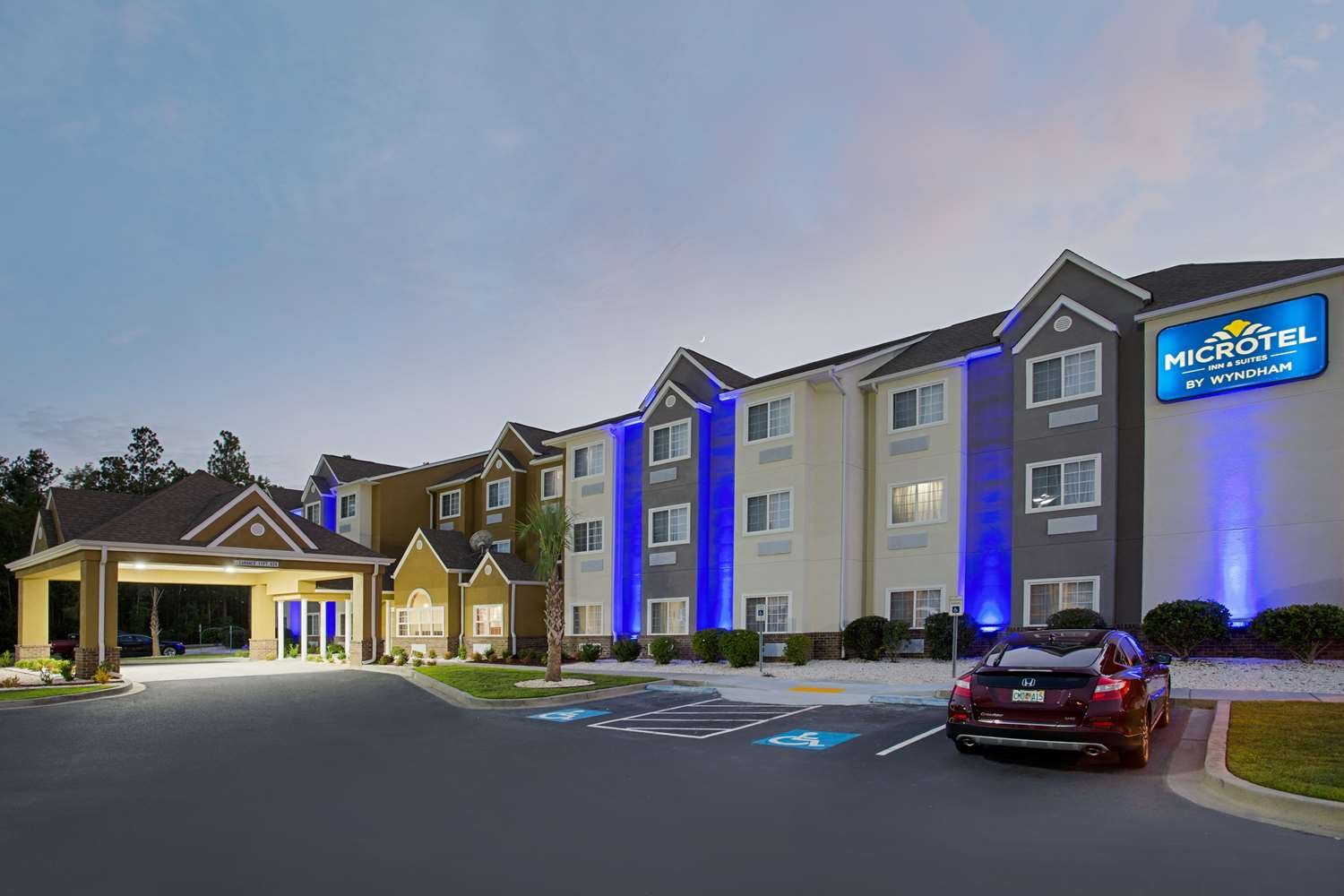 Microtel Inn & Suites by Wyndham Walterboro-官方