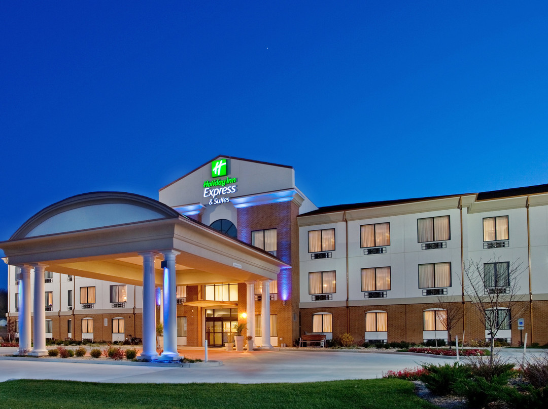 Holiday Inn Express & Suites St Charles By IHG主图