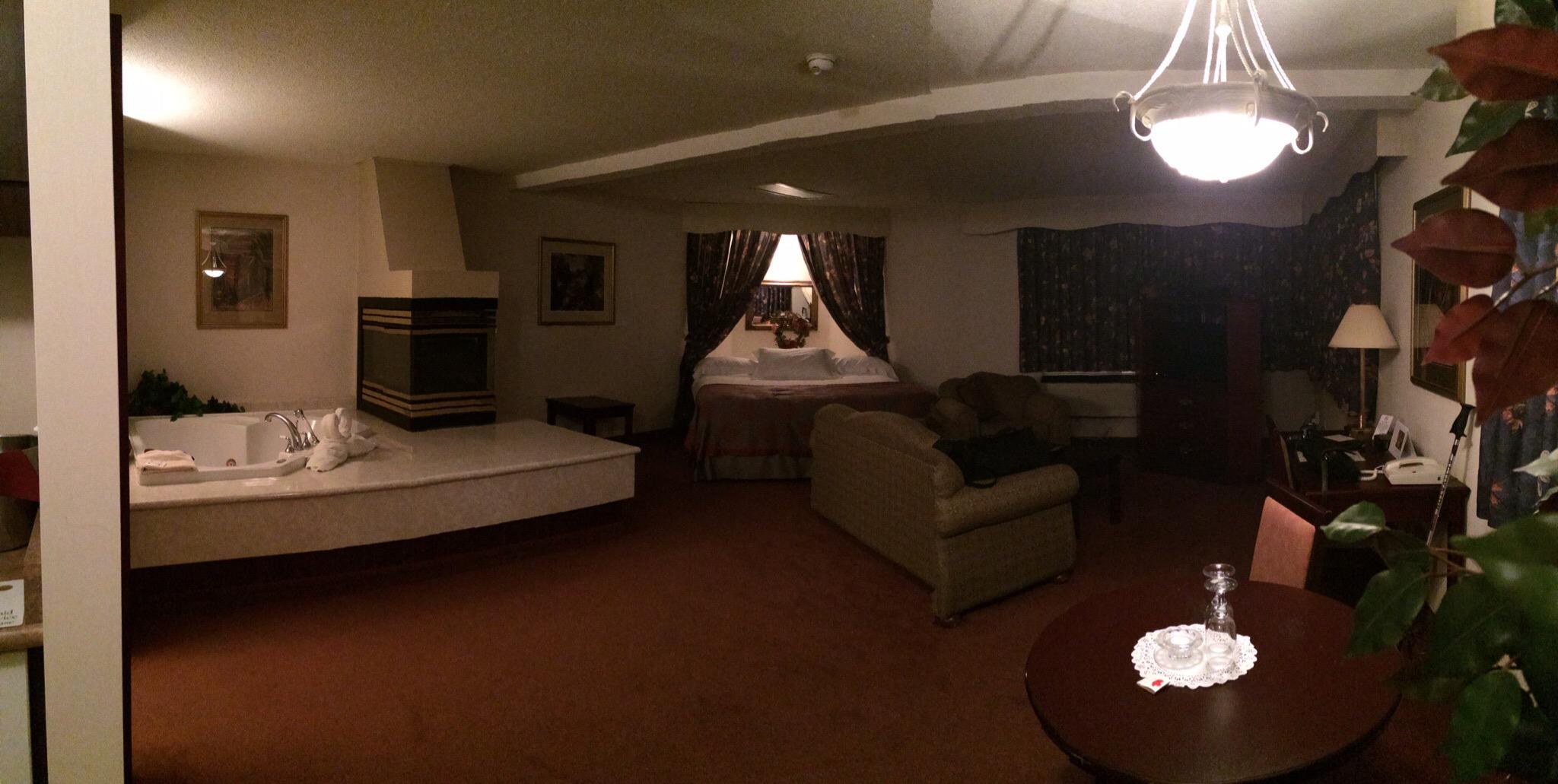 Tamarack Motor Inn-官方