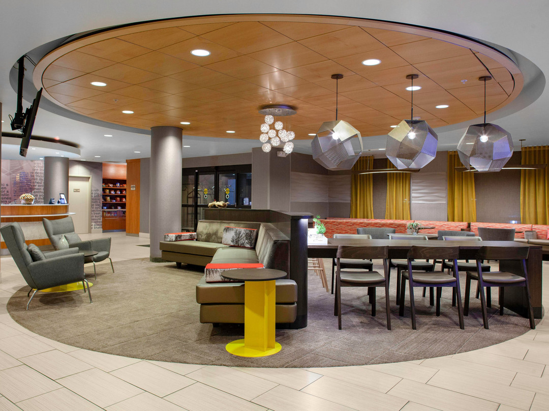 SpringHill Suites by Marriott Cincinnati North/Forest Park主图