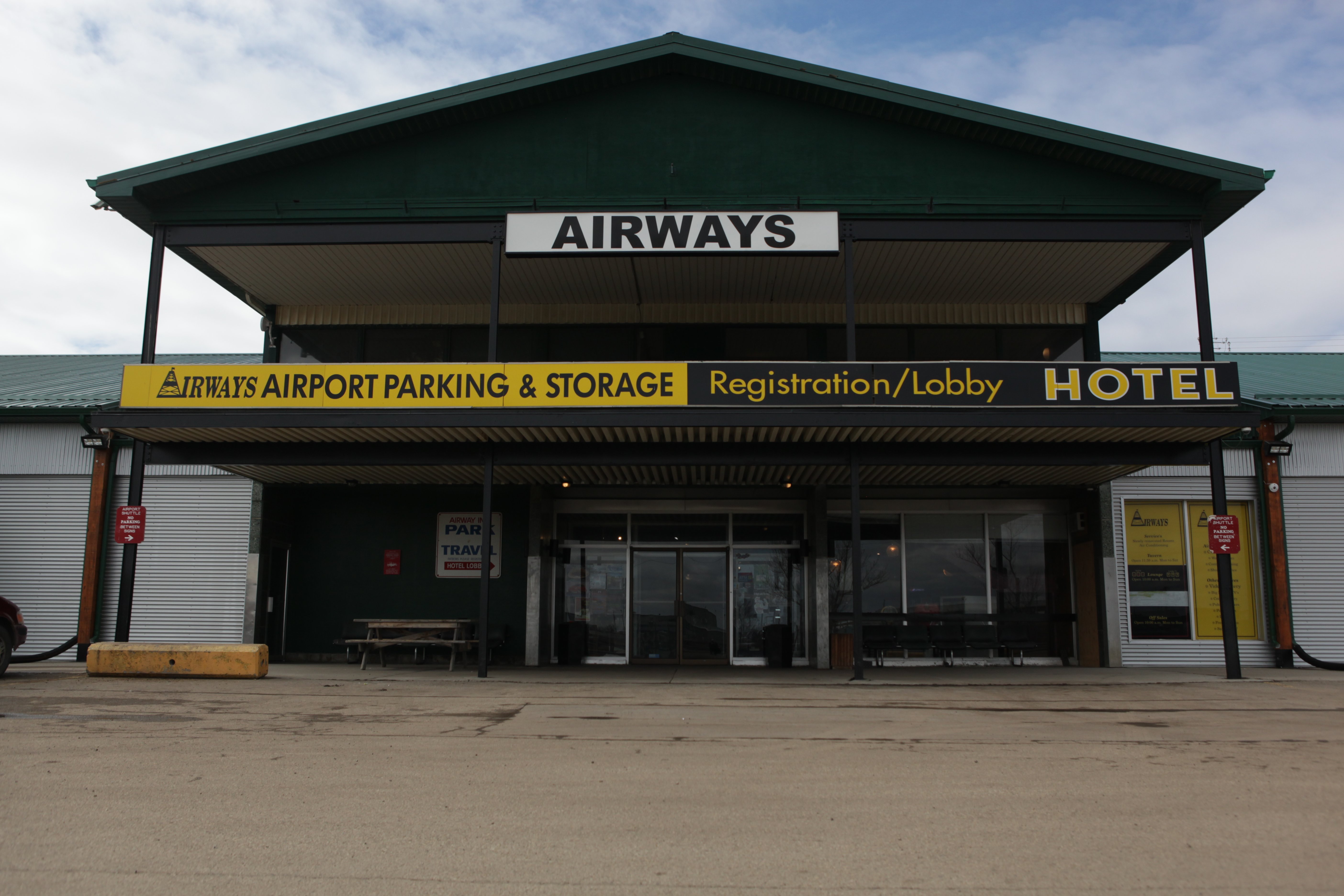 Airways Country Inn-官方