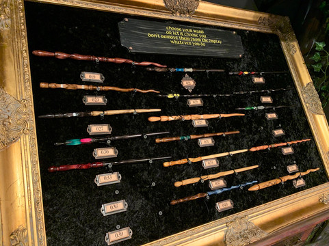 The Cloak And Wand-神秘河必去景点