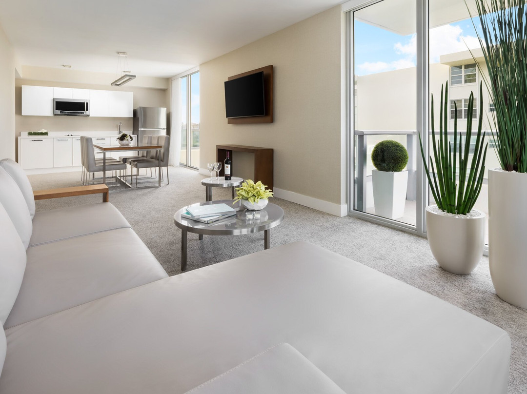 The Altair Hotel主图