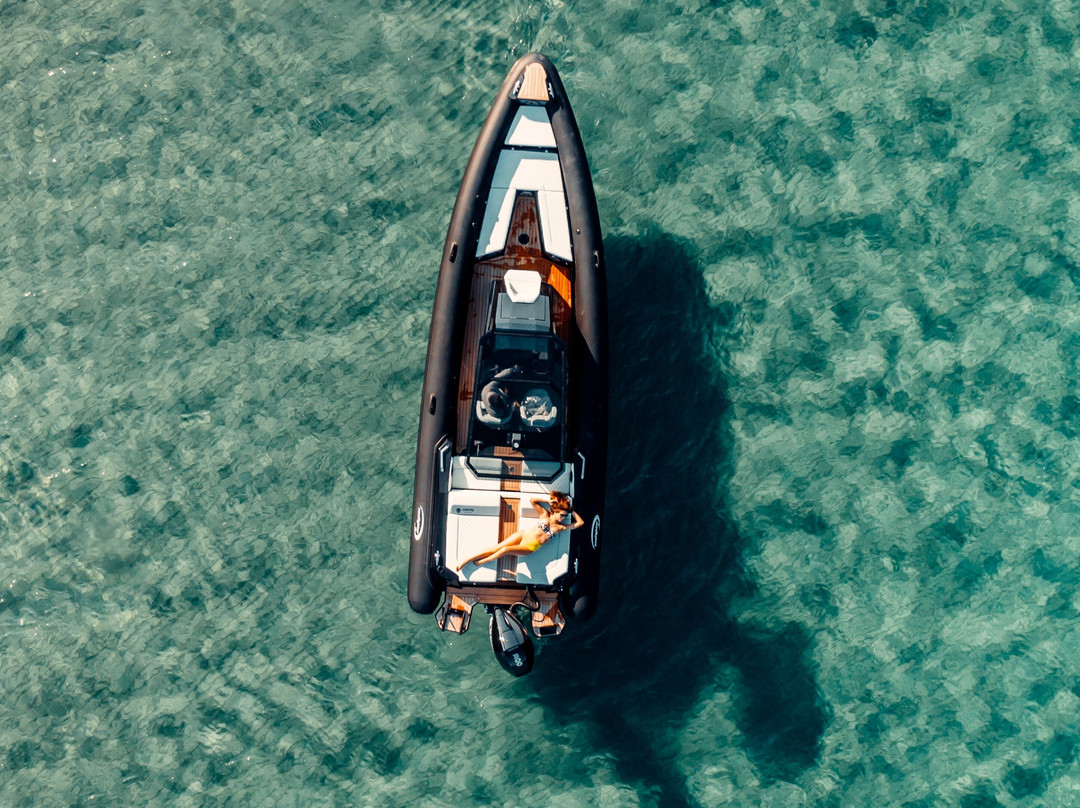 Infinity Rib Cruises-莱夫卡扎必去景点