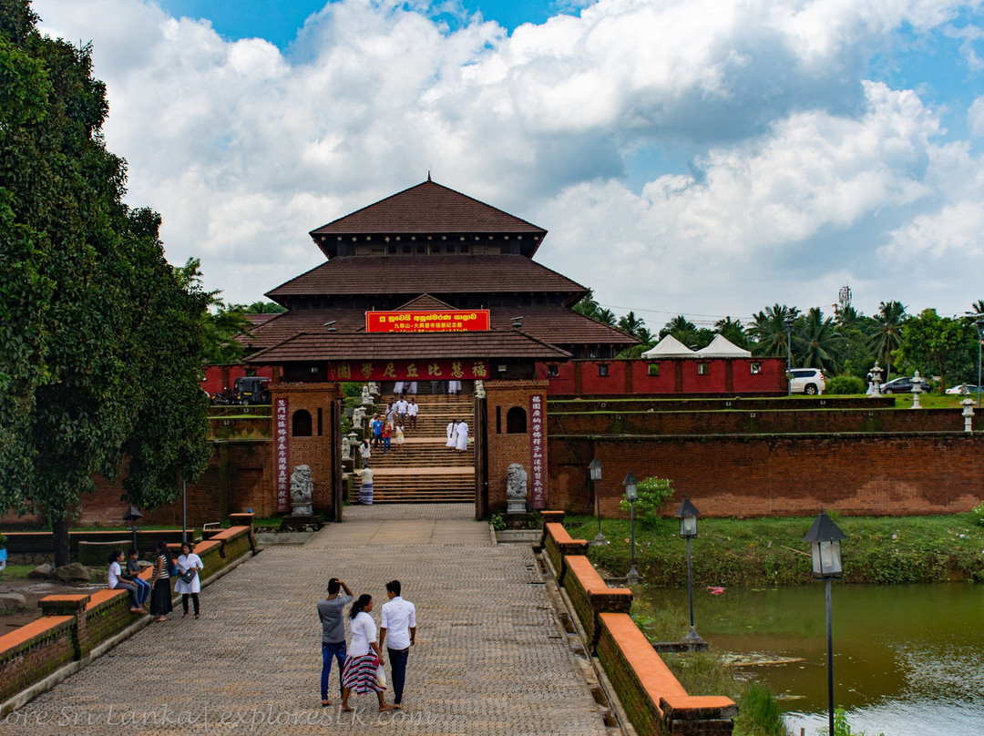 Manelwatta Temple景点图片