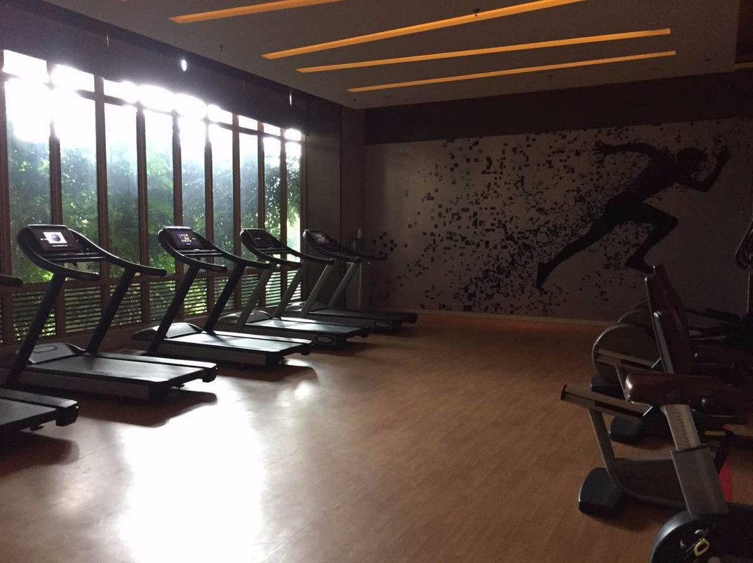 西双版纳云投喜来登大酒店主图