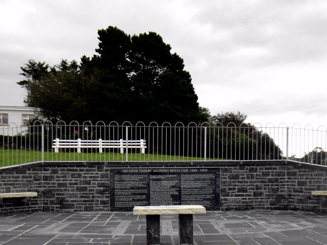 Belleek旅游景点-Erne Estuary Fishermen Memorial Monument