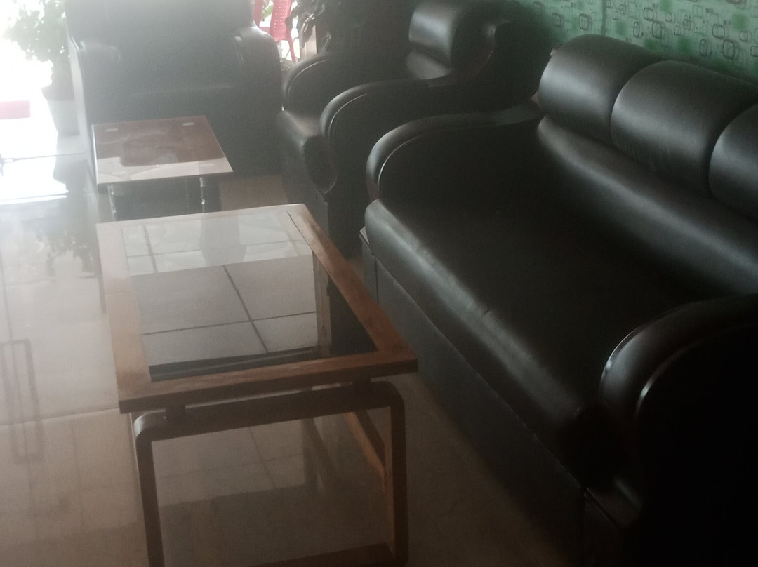 Hotel Vaishnavi Heights主图