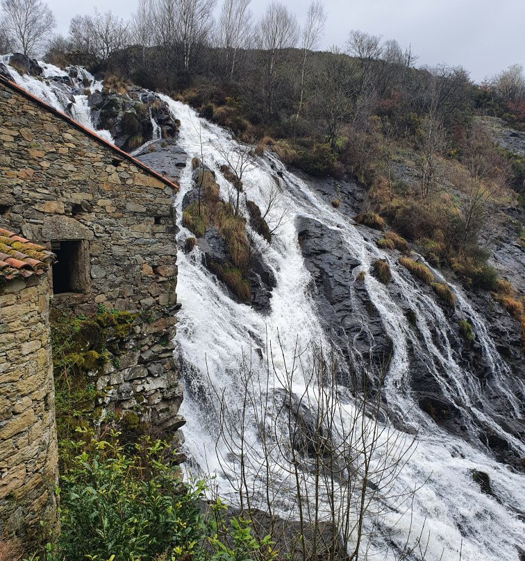 Fervenza de Brañas-Toques必去景点