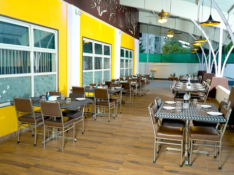 Kks' Kitchen Multi Cuisine Family Restaurant