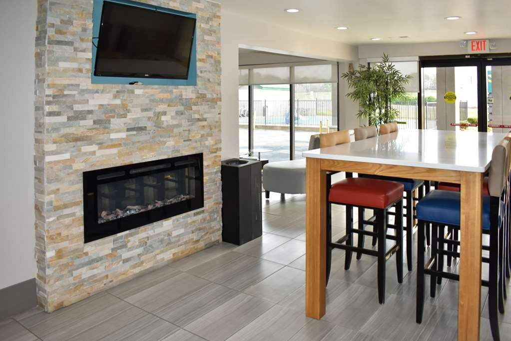 Quality Inn Calhoun North I-75主图