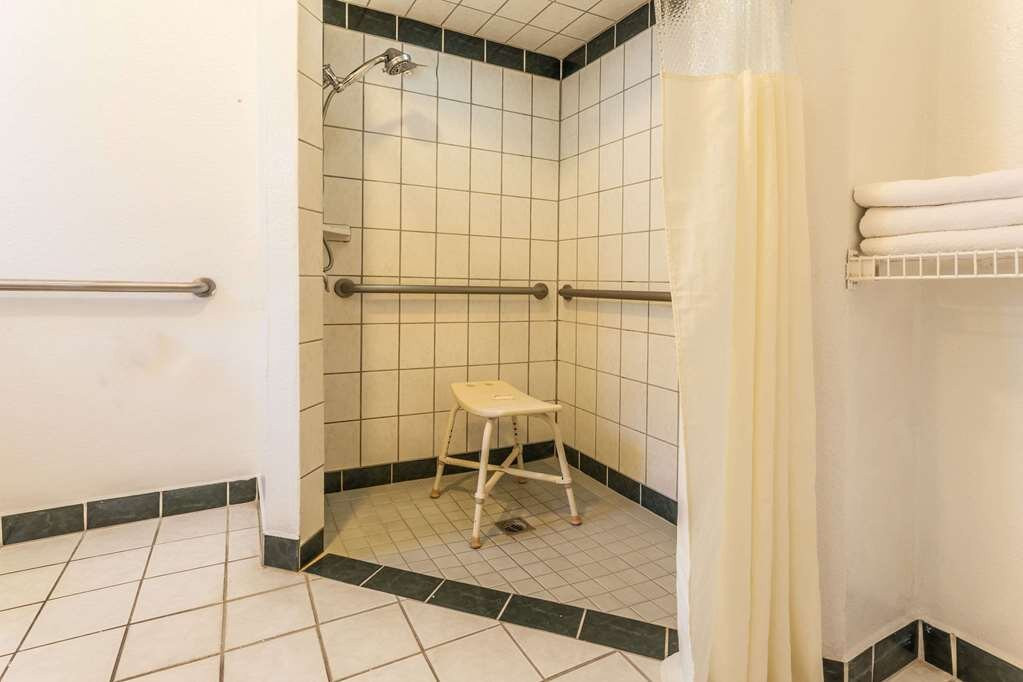 Signature Inn Merced Yosemite Parkway主图