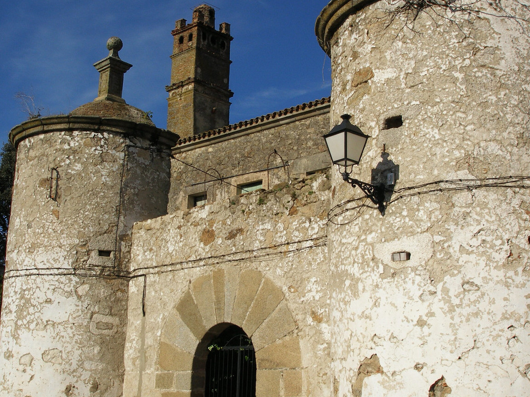 Castillo De La Orden De Alcántara景点图片