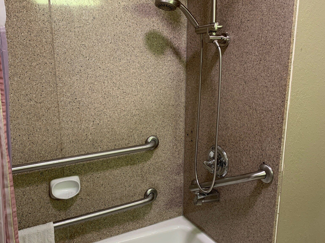 La Quinta Inn & Suites by Wyndham Beaumont West主图