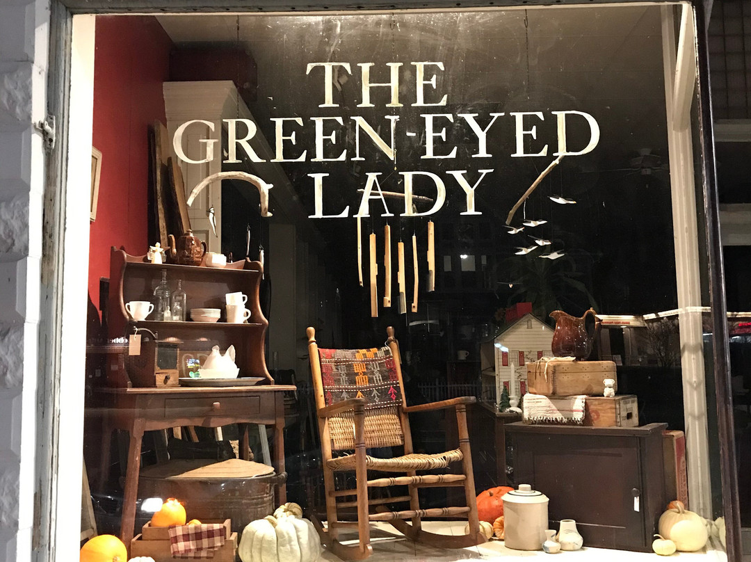 The Green Eyed Lady景点图片