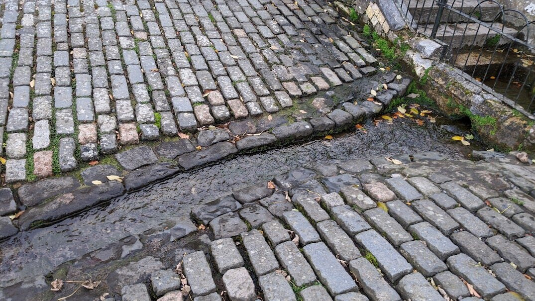 Scotlandwell Holy Well-Scotlandwell必去景点