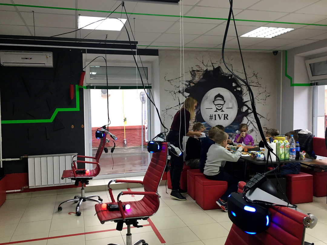 1Клуб Виртуальной Реальности-哥梅尔必去景点