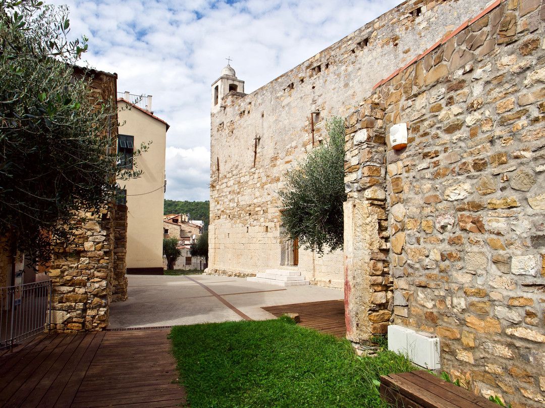 Chiesa Fortezza di San Pietro-Lingueglietta必去景点