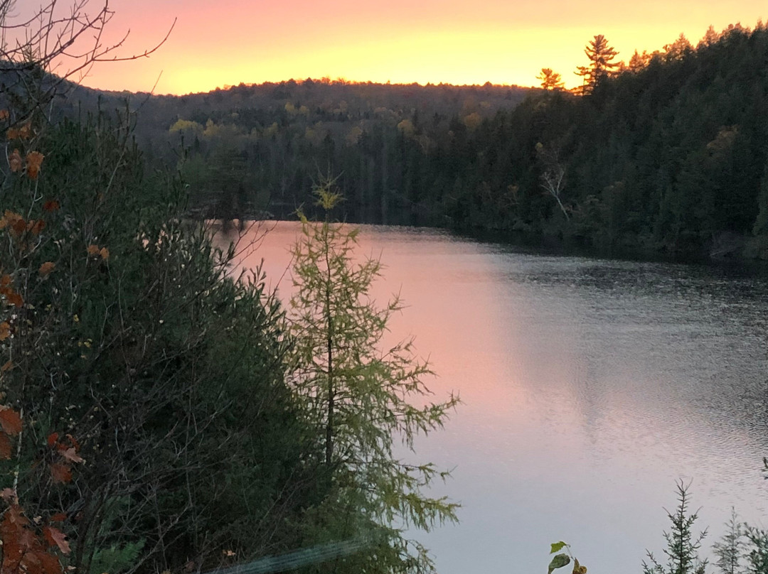 Pourvoirie Du Lac Blanc主图