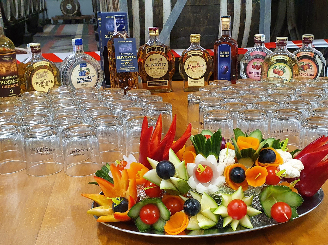 VINPROM - TROYAN-特罗扬必去景点