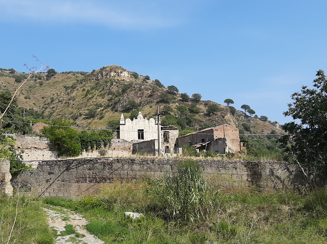 Chiesa normanna Santa Maria di Mili-Mili San Pietro必去景点