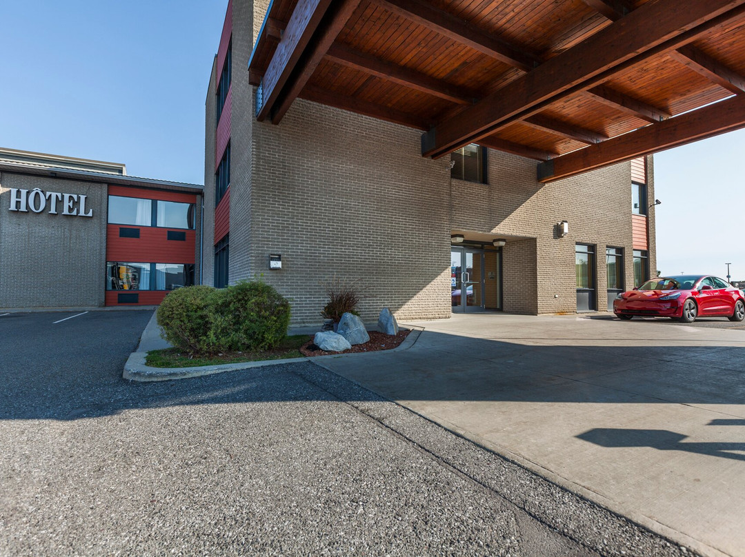 Hotel Le Dauphin Saint-Hyacinthe主图