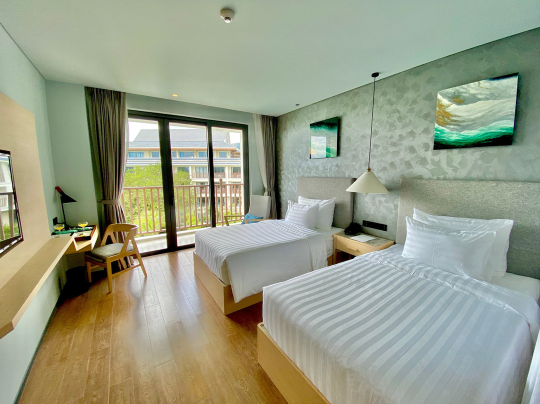 The Secret Con Dao主图