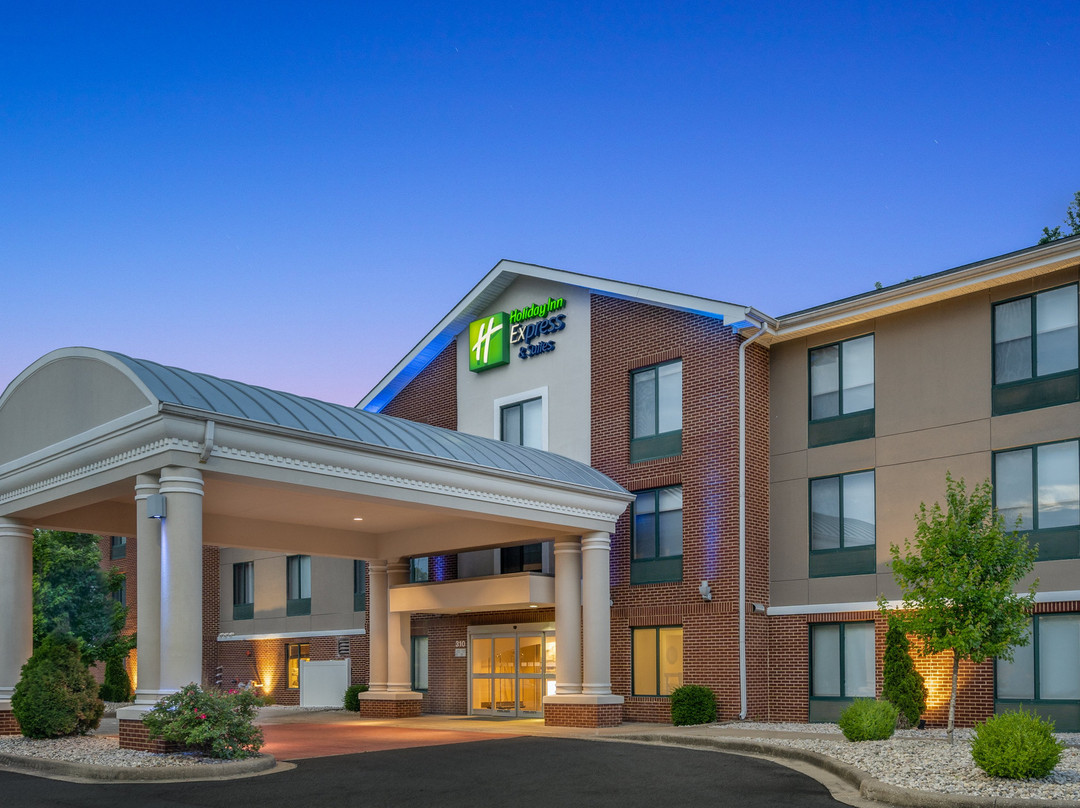 Holiday Inn Express & Suites Tell City by IHG主图