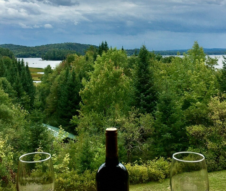 The Inn on Piseco Lake主图