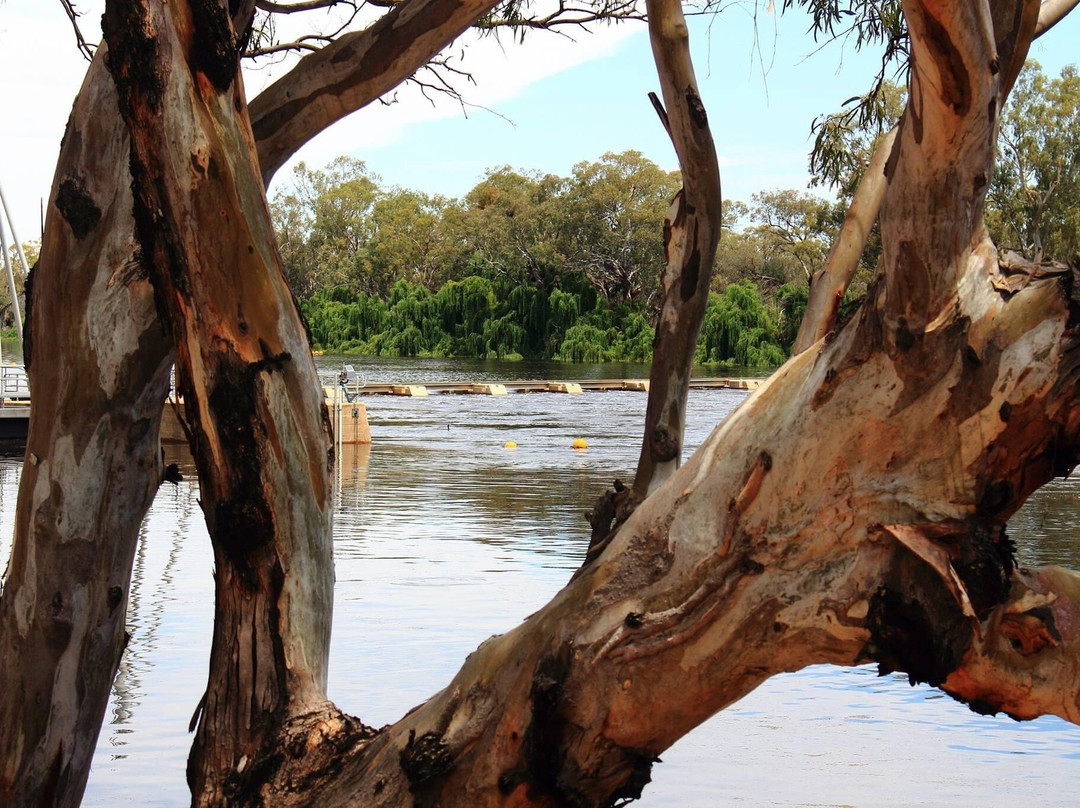 Lock 3-Overland Corner必去景点