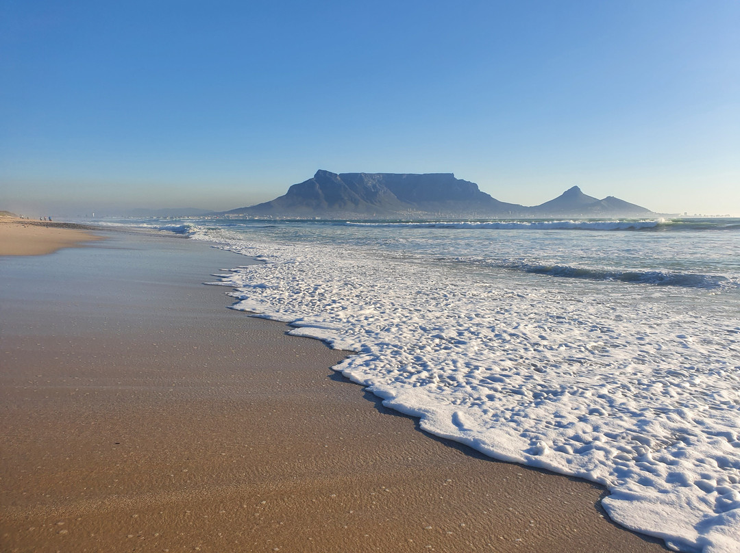 Sunset Decks Guesthouse主图