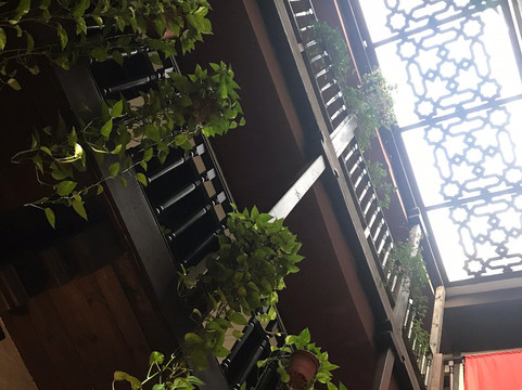 格拉纳达阿拉伯浴场-格拉纳达必去景点