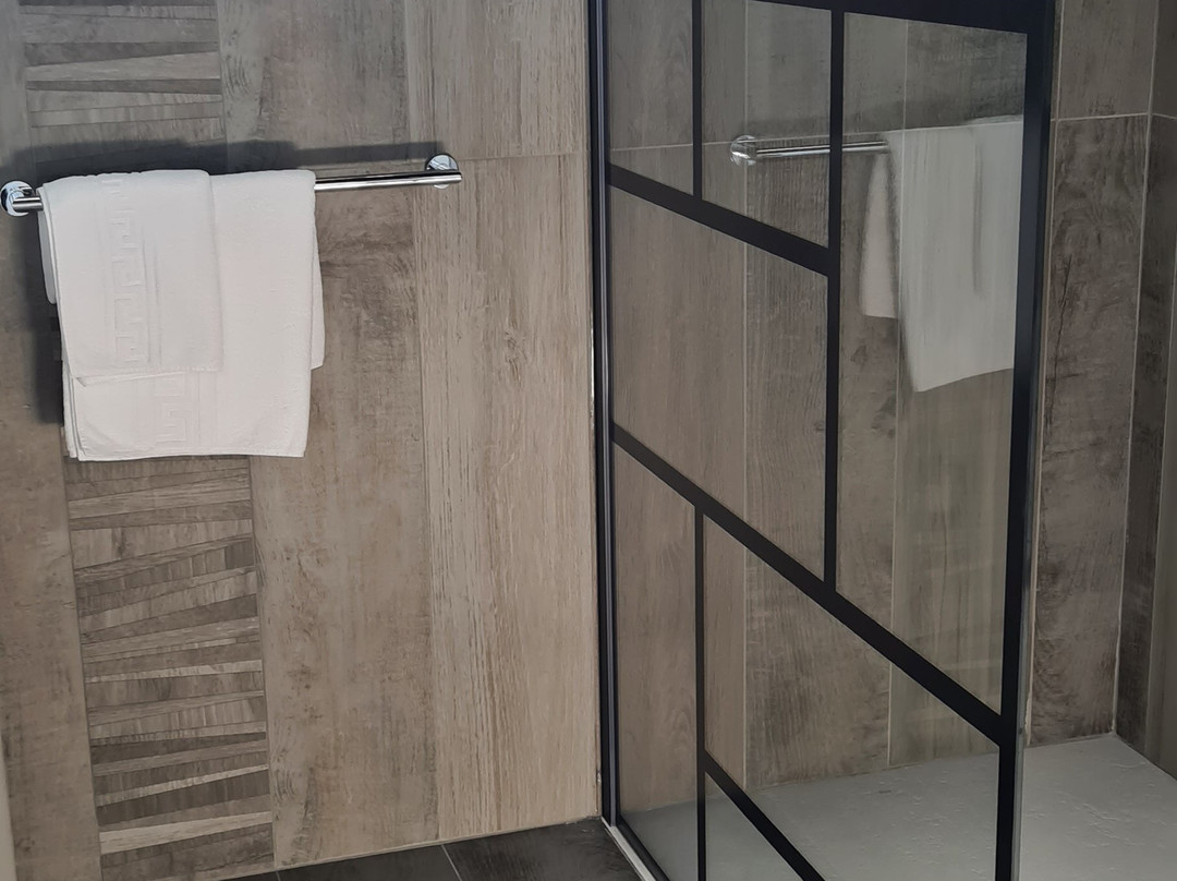 Logis Hôtel Beau-Site主图
