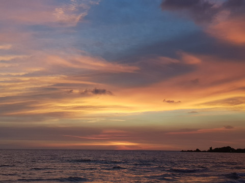 科隆普饶度假酒店主图