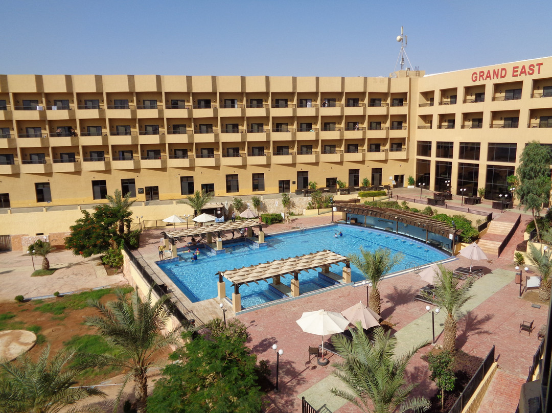 大东方水疗度假村酒店主图