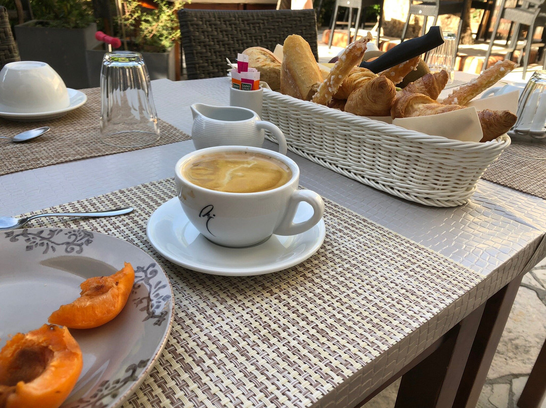 Au Vin Chambré主图