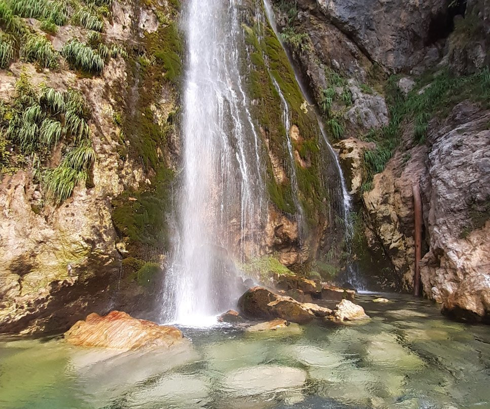 Grunasi Waterfall-Theth必去景点
