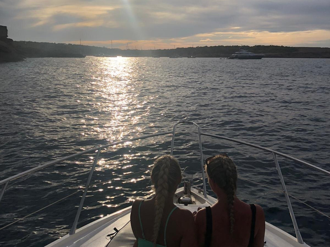 Ibiza Boat Hire-圣安东尼德波特曼尼必去景点