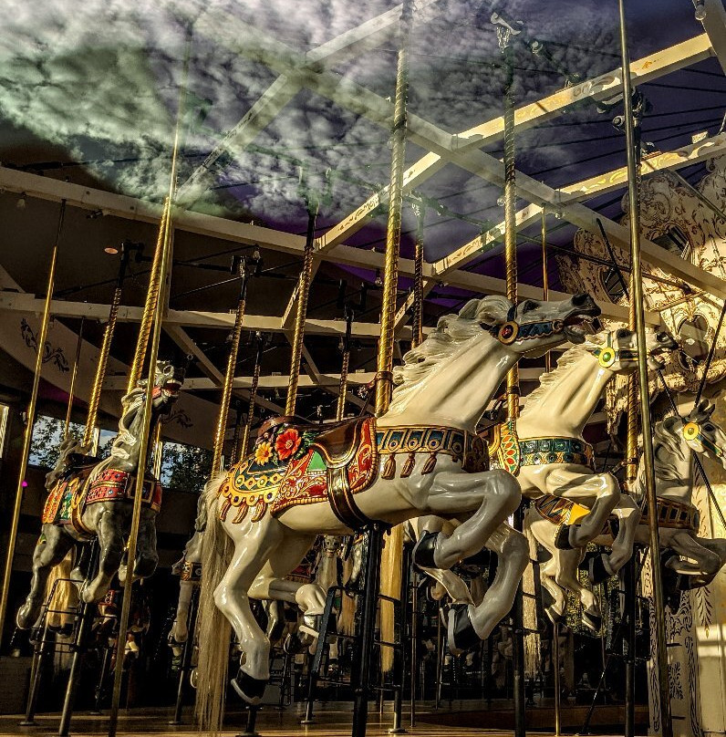 Gesa Carousel of Dreams景点图片