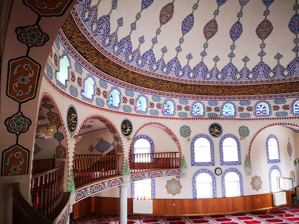 Yunus Emre Mosque-亨克必去景点