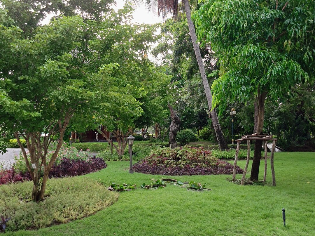 RK Riverside Resort & Spa主图