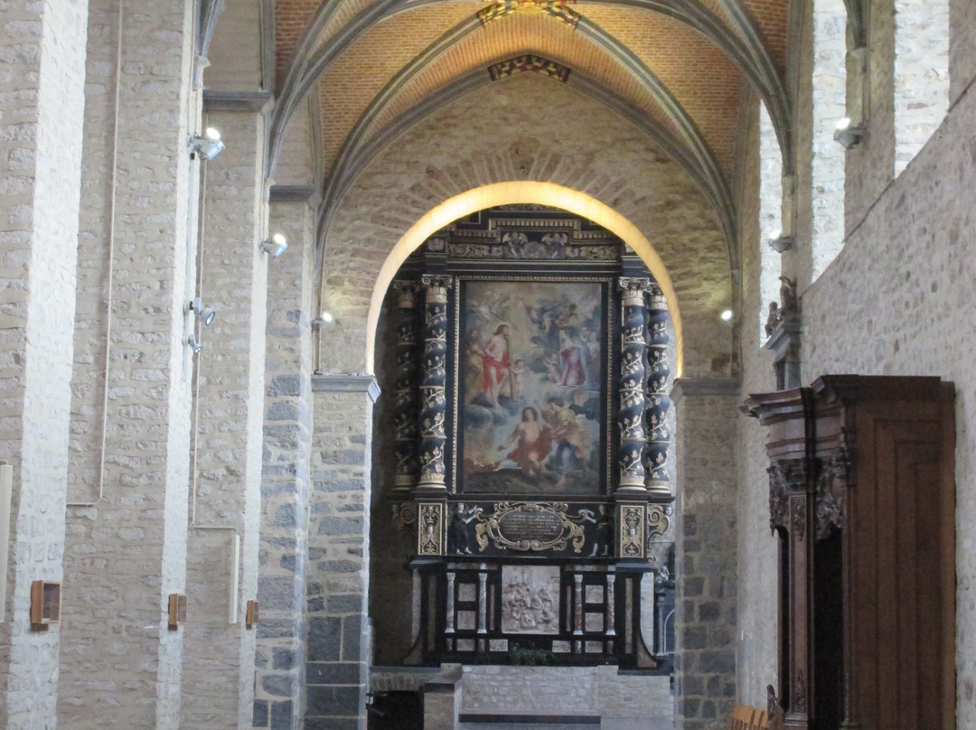 Collegiate Church of Saint Gertrude-尼薇必去景点